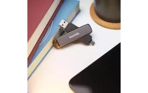 Clé USB-C et USB-A SanDisk Extreme PRO Dual Drive 2 To - Noir - USB 3.2
