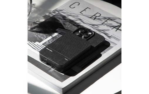 Batterie externe magnétique 5000 mAh - Native Union (Re)Classic - Noire