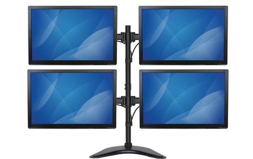 Support StarTech ARMBARQUAD avec quatre écrans en configuration 2x2