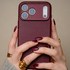 Coque MagSafe pour iPhone 17 Pro - Decoded Dark Ruby