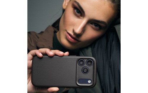 Coque MagSafe pour iPhone 17 Pro - Decoded Leather Case - Noire