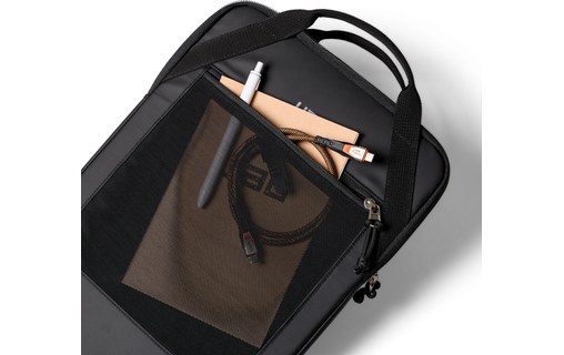 Housse UAG Ultimate pour ordinateur portable 16" - Noire