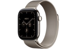 Apple Watch 12 5G - Titane Naturel 42 mm - Bracelet Milanais Naturel