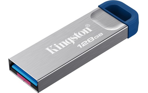 Vue rapprochée du boîtier métallique et du connecteur USB-A de la clé Kingston DataTraveler Kyson