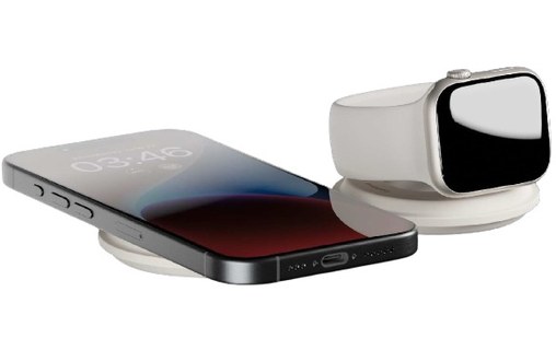 iPhone et Apple Watch rechargés simultanément sur le chargeur Voyage