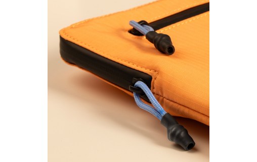Native Union Ultralight Sleeve 40,6 cm (16") Housse Orange