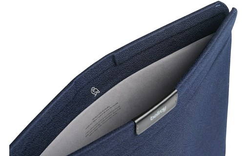 Housse Bellroy Laptop Sleeve pour MacBook Pro / Air 16" - Bleue marine
