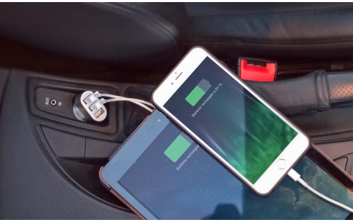 Novodio Multi Car Fast Charger - Chargeur voiture iPhone USB 2 X 2,4A + 1 X 1,5A