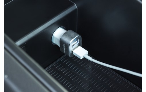 Novodio Dual Car Fast Charger Silver 2 X 2,4A + Câble Lightning