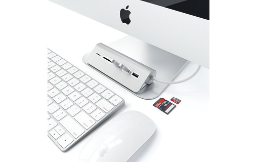 Satechi HUB USB 3.0 en Aluminium et Lecteur de cartes Argent