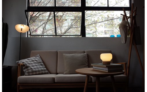 Novodio Bulb - Lampe LED avec dock Lightning