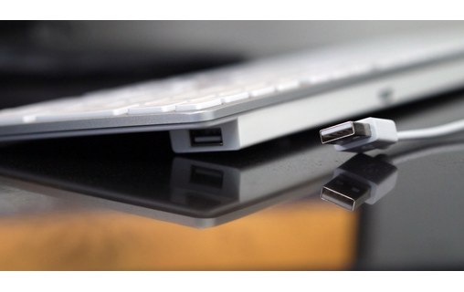 Matias Wired Aluminium - Clavier AZERTY USB pour Mac