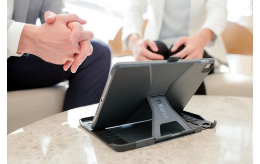 Thule Atmos Noir - Coque de protection pour iPad Pro 10,5"